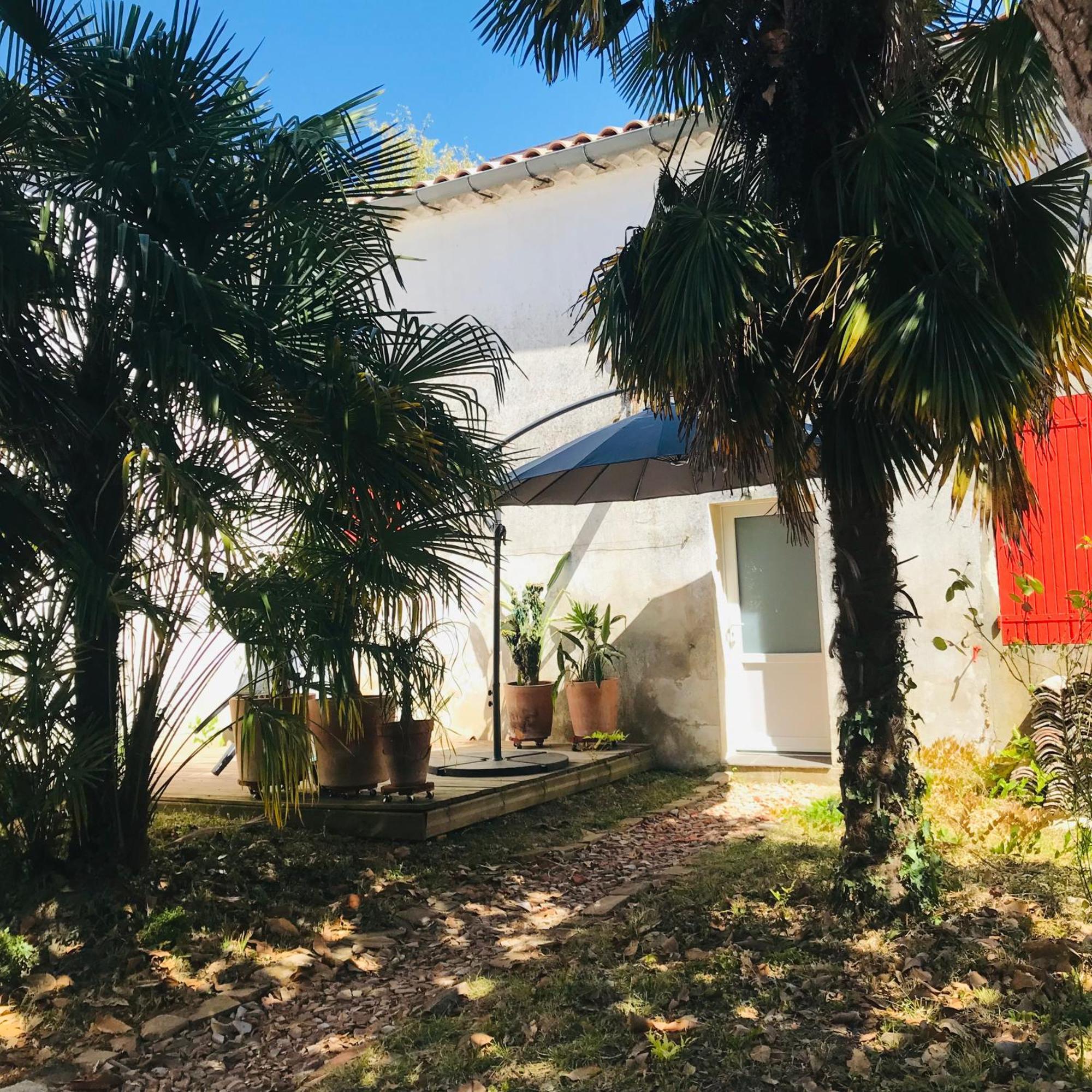 L'Auberge Meilhannaise Εξωτερικό φωτογραφία